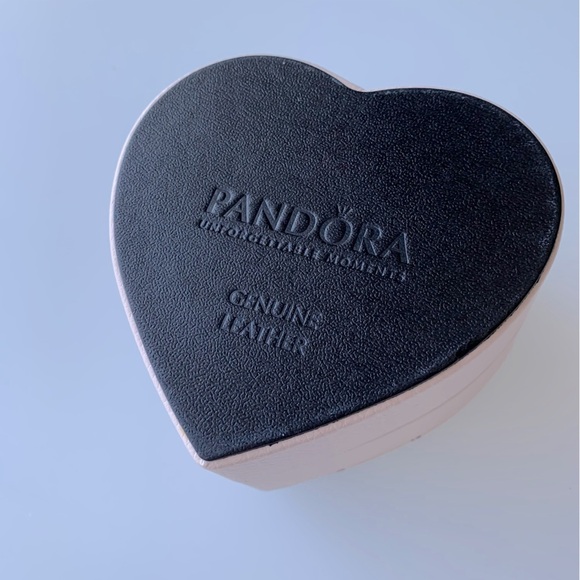 Pandora Leather Heart Shaped Tiered Swivel Bracelet & Charms Jewelry Box - Picture 5 of 12